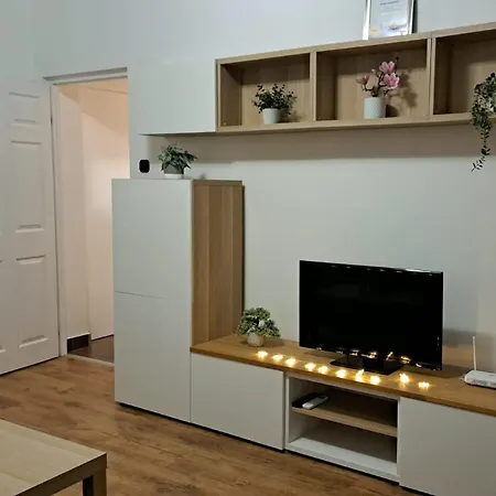 Peony Apartament *